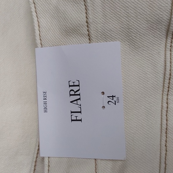 WOMEN'S FLARE LEG DENIM PANT | FUTURE COLLECTIVE | 24 - Picture 10 of 11